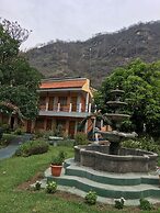 Grand Hotel Panajachel