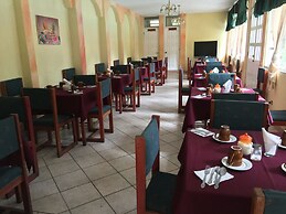 Grand Hotel Panajachel