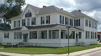 Perfect Stay Inn & Suites