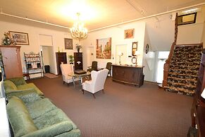 Perfect Stay Inn & Suites
