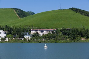 Shirakabako Hotel PAIPU NO KEMURI