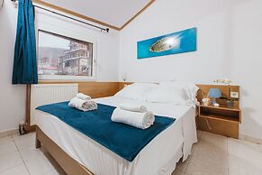 Happy Days Hotel Christina