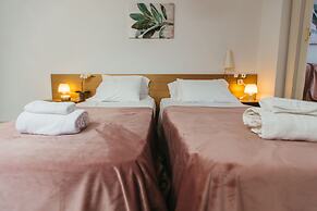 Happy Days Hotel Christina