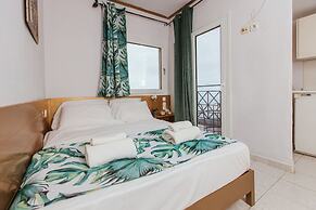 Happy Days Hotel Christina