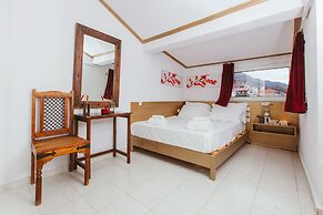 Happy Days Hotel Christina