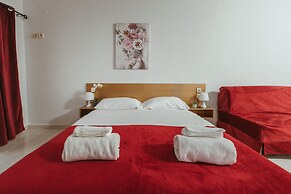 Happy Days Hotel Christina