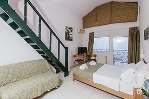 Happy Days Hotel Christina