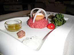 Hotel Mirella & Ristorante Don Bacco