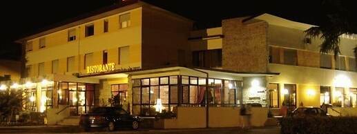Hotel Mirella & Ristorante Don Bacco
