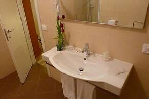 Hotel Mirella & Ristorante Don Bacco