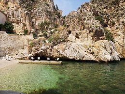 La Blanca Resort & Spa