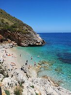 La Blanca Resort & Spa