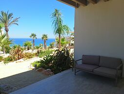 La Blanca Resort & Spa