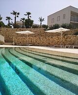 La Blanca Resort & Spa