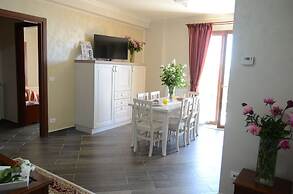 Aparthotel Luxury Ovidiu Mamaia