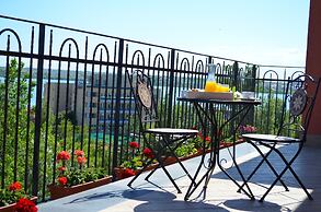 Aparthotel Luxury Ovidiu Mamaia