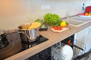 Aparthotel Luxury Ovidiu Mamaia