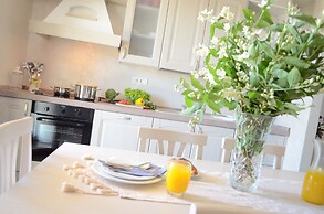 Aparthotel Luxury Ovidiu Mamaia