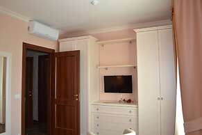 Aparthotel Luxury Ovidiu Mamaia