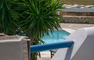 Aeraki Studios & Apartments