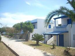 Aeraki Studios & Apartments