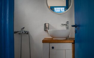 Aeraki Studios & Apartments