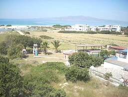 Aeraki Studios & Apartments