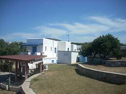 Aeraki Studios & Apartments