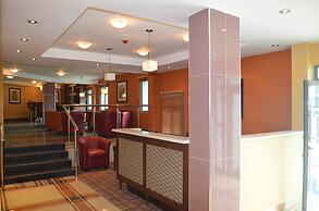 Lakewood Luxury Apartment