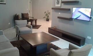 Lakewood Luxury Apartment