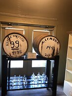 Glenora Inn & Distillery