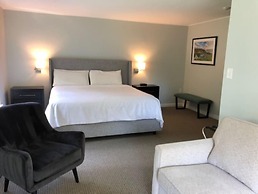 Glenora Inn & Distillery