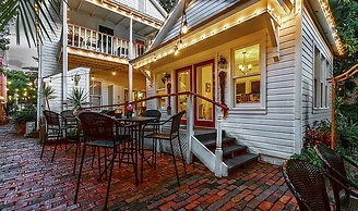 44 Spanish Street Inn - Adults Only