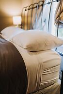 Iron Kettle Bed and Breakfast