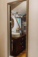 Iron Kettle Bed and Breakfast