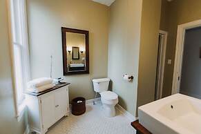 Iron Kettle Bed and Breakfast