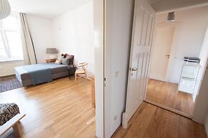 Modern design im klassischen Altbau