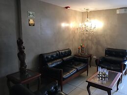 Hostal Mitad del Mundo