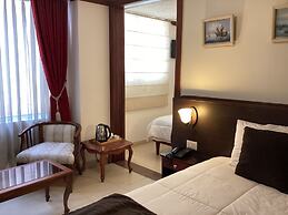 Hostal Mitad del Mundo