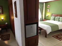 Hostal Mitad del Mundo