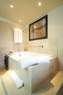 Presidential Suites by Lifestyle - All Inclusive