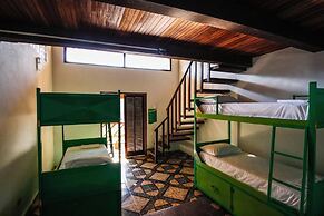 Pousada Tubes - Hostel