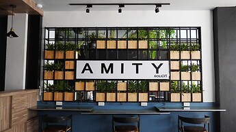 Amity Poshtel - Hostel