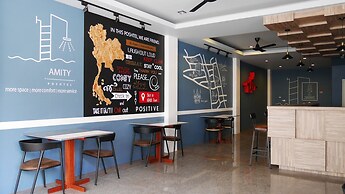 Amity Poshtel - Hostel