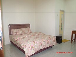 Griya Rambutan Barat