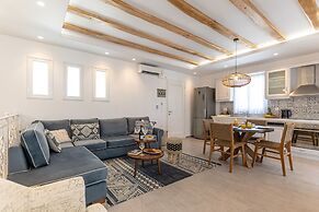 Sea & Olives Holiday Villas and Suites