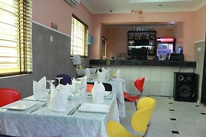 Esado Conference Centre and Suites