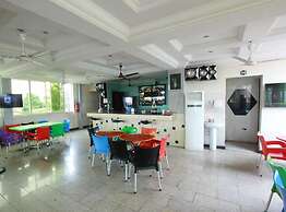 Esado Conference Centre and Suites