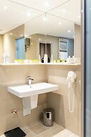 Hotel Christina Plus