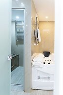 Hotel Christina Plus